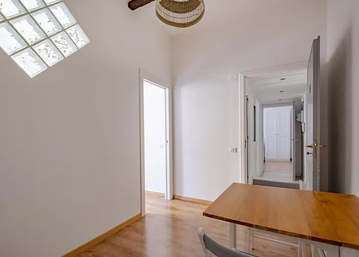 B5 In The Center Of Wifi And Ac Apartment *